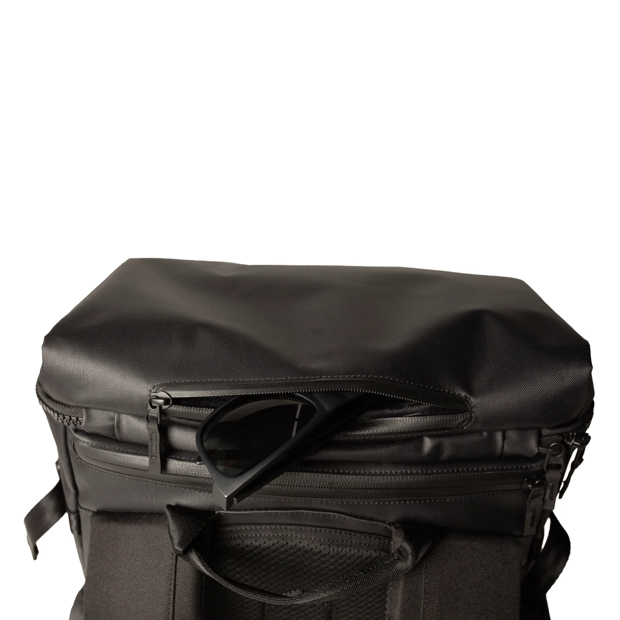 Essentials 40L Surf Pack - Image 3