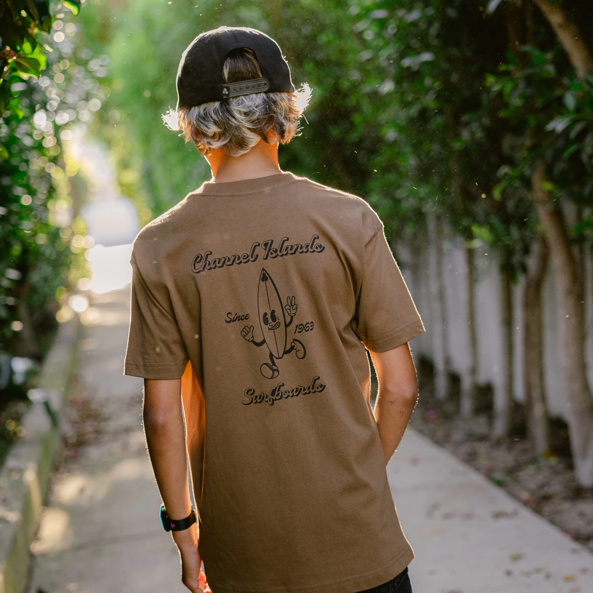 Surfy Youth T-shirt - Image 2